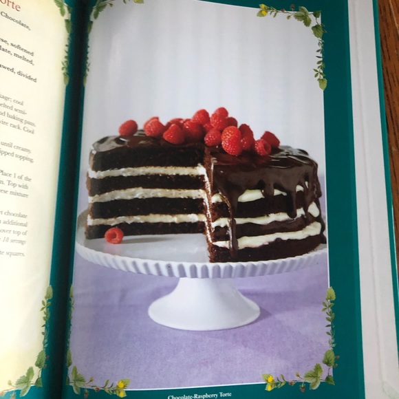 Country Cookin’ Sunday Suppers Cookbook Recipes Dessert Food Family - Picture 5 of 10